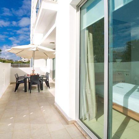 Calypso - Coralli Beachfront Apartment Protaras Exterior foto